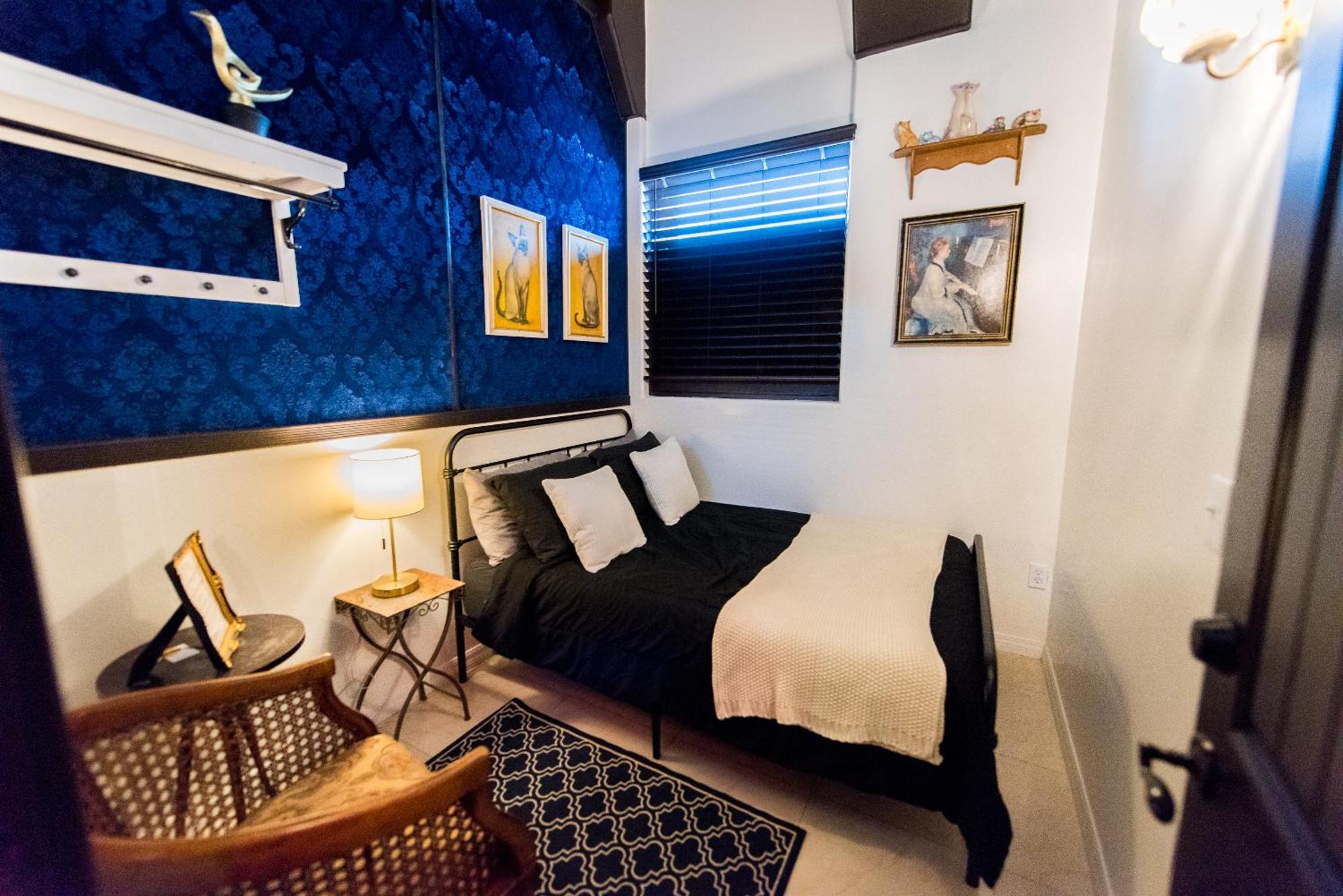 The Rosemary Hostel Los Angeles Exterior photo